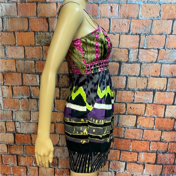 Kouture by Kimora Multicolor Patterned‎ Zip Front Mini Dress - Picture 9 of 12